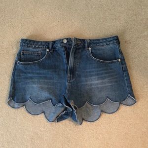 Scalloped Hem Jean Shorts - Medium Blue